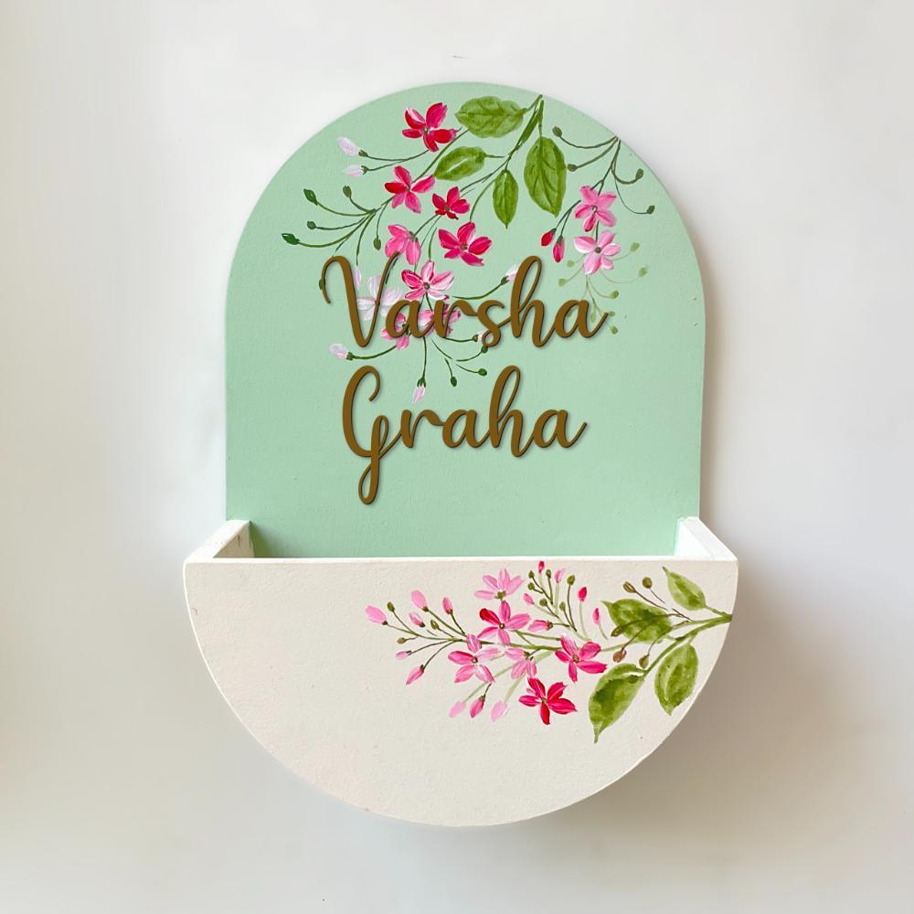 Round Planter Name Plate - Calming White & Green